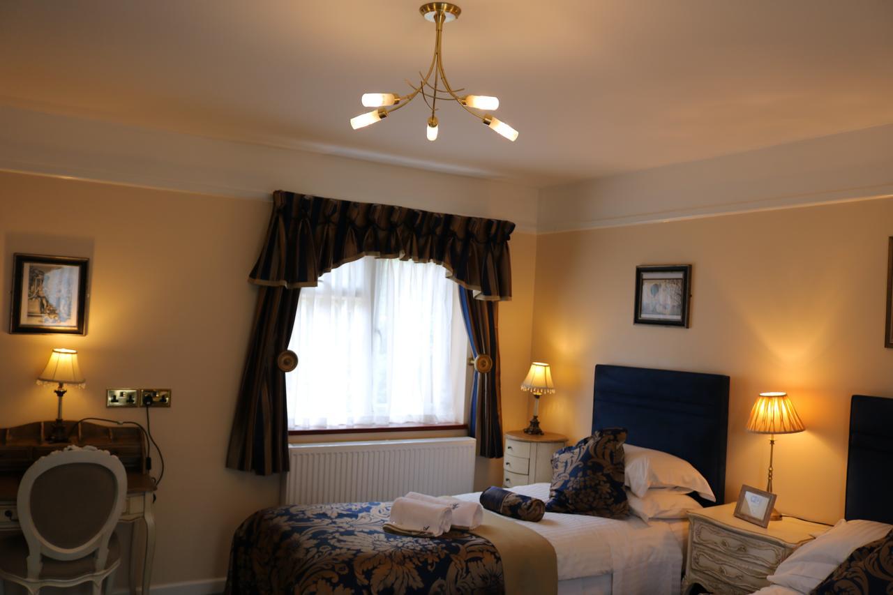 Abbington Hotel Stevenage Buitenkant foto