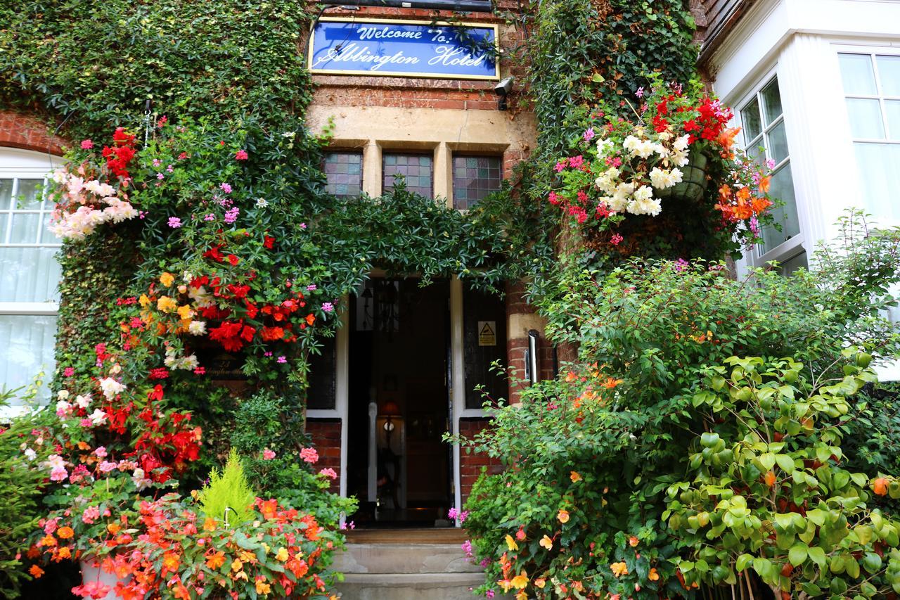 Abbington Hotel Stevenage Buitenkant foto